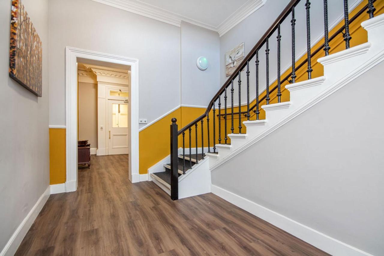 דירות נאירן Flat 3 Barron House מראה חיצוני תמונה